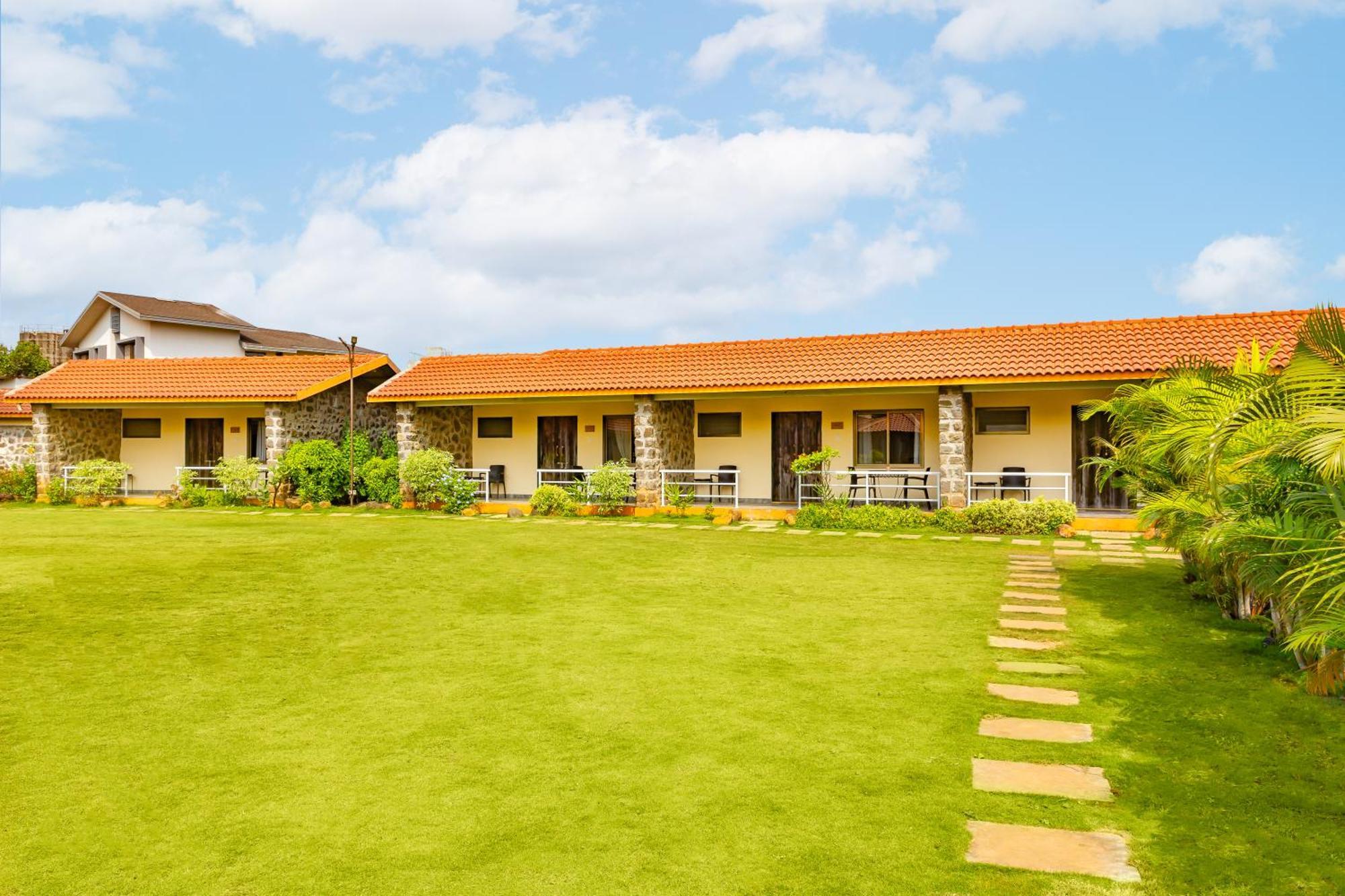 Casa Amora Lonavala Exterior foto